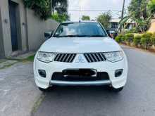 Mitsubishi Montero Sport 2012 SUV