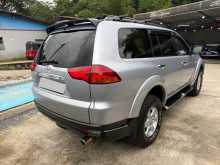 https://riyasewana.com/uploads/mitsubishi-montero-sport-2012-38552612632.jpg