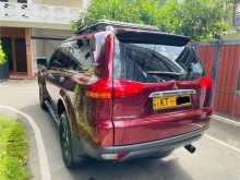 https://riyasewana.com/uploads/mitsubishi-montero-sport-2012-45583012193.jpg