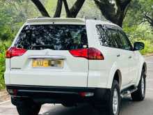 https://riyasewana.com/uploads/mitsubishi-montero-sport-2012-517162212183.jpg