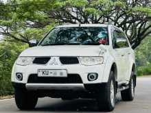 Mitsubishi Montero Sport 2012 SUV