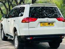 https://riyasewana.com/uploads/mitsubishi-montero-sport-2012-517162212764.jpg