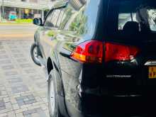 https://riyasewana.com/uploads/mitsubishi-montero-sport-2012-616001812273.jpg