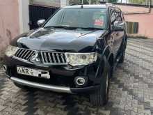 Mitsubishi Montero Sport 2012 SUV