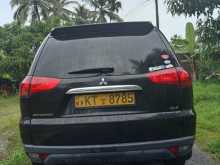 https://riyasewana.com/uploads/mitsubishi-montero-sport-2012-721252212074.jpg