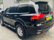 https://riyasewana.com/uploads/mitsubishi-montero-sport-2012-78114712583.jpg