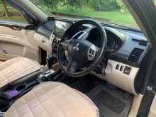 https://riyasewana.com/uploads/mitsubishi-montero-sport-2012-810485312824.jpg