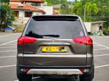 https://riyasewana.com/uploads/mitsubishi-montero-sport-2012-85250612533.jpg