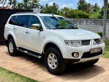 Mitsubishi MONTERO SPORT 2012 SUV