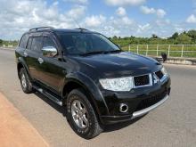 Mitsubishi Montero Sport 2011 SUV