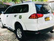 https://riyasewana.com/uploads/mitsubishi-montero-sport-2013462822942.jpg