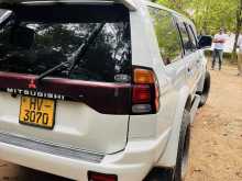 https://riyasewana.com/uploads/mitsubishi-montero-sport-2122411522832.jpg
