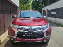 https://riyasewana.com/uploads/mitsubishi-montero-sport-2122859204.jpg