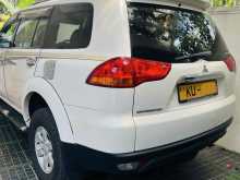 https://riyasewana.com/uploads/mitsubishi-montero-sport-216435722842.jpg