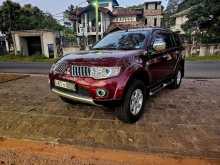 Mitsubishi MONTERO SPORT 2012 SUV