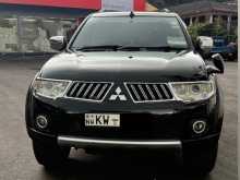 Mitsubishi Montero Sport 2012 SUV