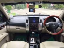https://riyasewana.com/uploads/mitsubishi-montero-sport-221650386244.jpg