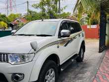 Mitsubishi Montero Sport 2012 SUV