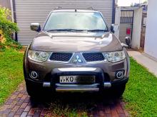 Mitsubishi MONTERO Sport 2011 SUV