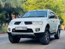 Mitsubishi Montero Sport 2012 SUV