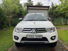 Mitsubishi Montero Sport 2015 SUV