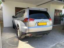 https://riyasewana.com/uploads/mitsubishi-montero-sport-2593610333.jpg