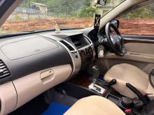https://riyasewana.com/uploads/mitsubishi-montero-sport-2605536714.jpg