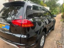 Mitsubishi Montero Sport 2012 SUV
