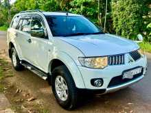 Mitsubishi Montero Sport 2012 SUV