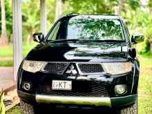 Mitsubishi Montero Sport 2012 SUV