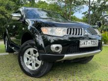 Mitsubishi Montero Sport 2012 SUV