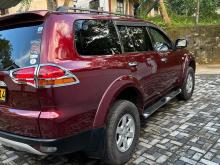 https://riyasewana.com/uploads/mitsubishi-montero-sport-3018250617622.jpg