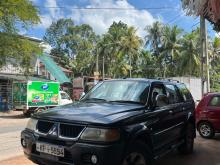 Mitsubishi Montero Sport 2004 Crew Cab