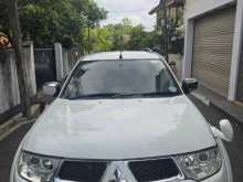 Mitsubishi Montero Sport 2012 SUV