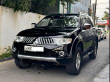 https://riyasewana.com/uploads/mitsubishi-montero-sport-512210717813.jpg