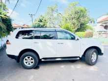https://riyasewana.com/uploads/mitsubishi-montero-sport-51444284203.jpg