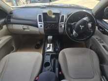 https://riyasewana.com/uploads/mitsubishi-montero-sport-71345574132.jpg