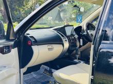 https://riyasewana.com/uploads/mitsubishi-montero-sport-79423517765.jpg
