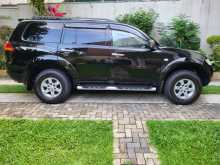 https://riyasewana.com/uploads/mitsubishi-montero-sport-8192505342.jpg
