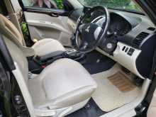 https://riyasewana.com/uploads/mitsubishi-montero-sport-8192505884.jpg