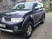 Mitsubishi Montero Sport 2012 SUV