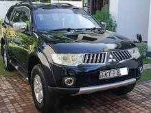 Mitsubishi Montero Sport 2012 SUV