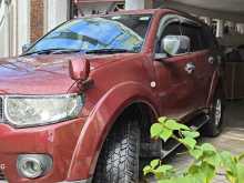https://riyasewana.com/uploads/mitsubishi-montero-sports-10119264672.jpg