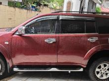 https://riyasewana.com/uploads/mitsubishi-montero-sports-10122366544.jpg