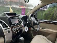 https://riyasewana.com/uploads/mitsubishi-montero-sports-101352374142.jpg