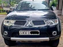 https://riyasewana.com/uploads/mitsubishi-montero-sports-2012-205004712384.jpg