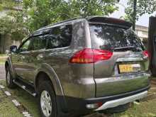 https://riyasewana.com/uploads/mitsubishi-montero-sports-261637104202.jpg