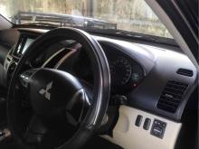 https://riyasewana.com/uploads/mitsubishi-montero-sports-3011092524223.jpg