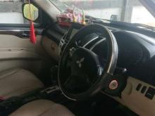 https://riyasewana.com/uploads/mitsubishi-montero-sports-42202386085.jpg