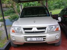 Mitsubishi Montero V6 2004 SUV